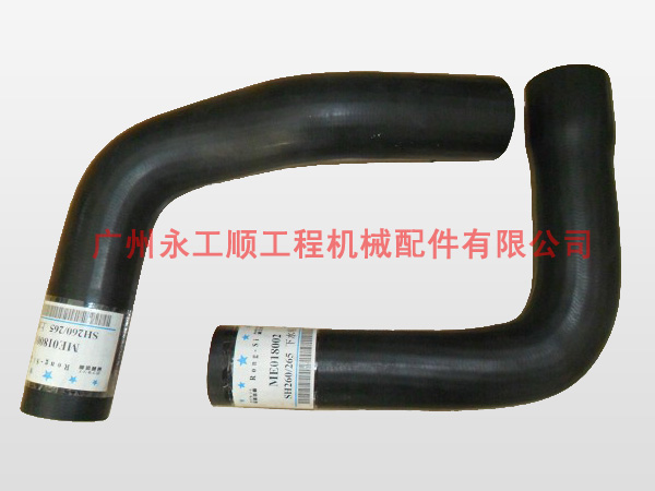 SH265 radiator hose ME018001 & ME018002