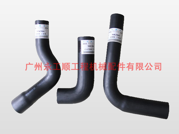 E200B radiator hose E82005400,E82005500 & 7Y-1491